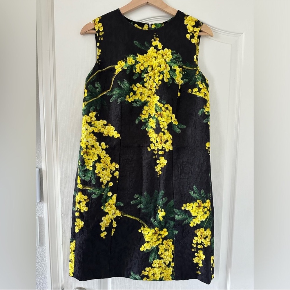 EUC Dolce & Gabbana Mimosa Print Brocade Shift Dress